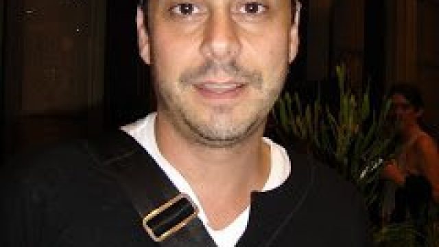 Poucas Palavras: Alexandre Nero