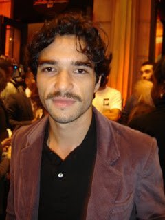 Poucas Palavras: Caio Blat