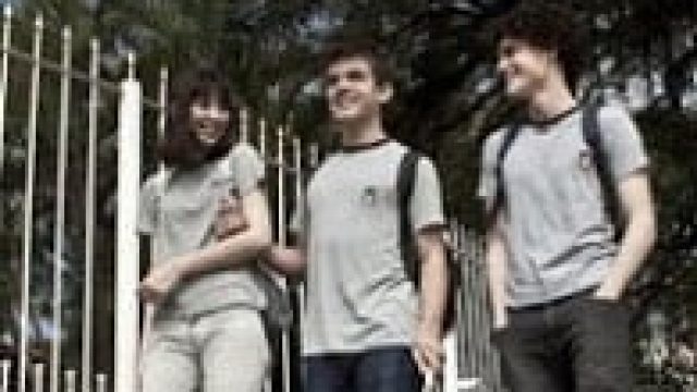 Crítica Curta: Eu não Quero Voltar Sozinho