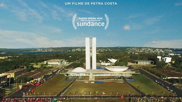 Democracia em Vertigem