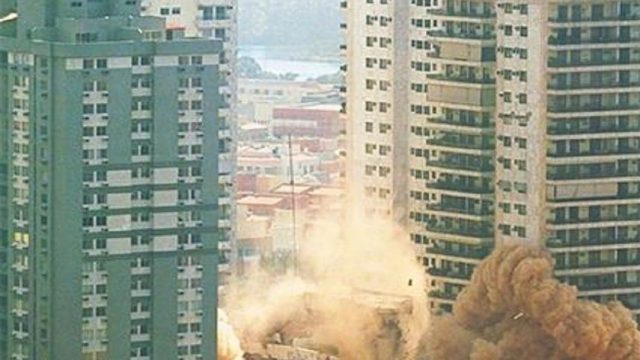 Palace II – Três Quartos com Vista para o Mar