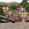 Protegido: A DISTRAÇÃO DE IVAN (2009), de Cavi Borges e Gustavo Melo