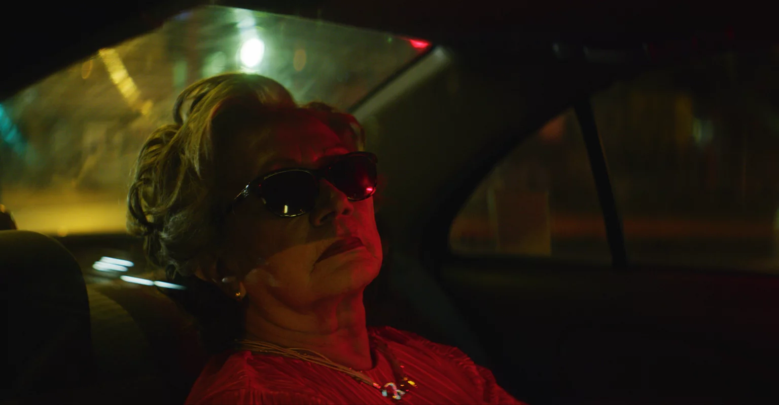 Nona. Si me mojan, yo los quemo