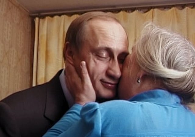 Gorbachev, Iéltsin, Putin e o Império que quer virar Nação