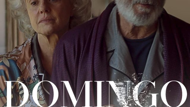 Domingo à Noite